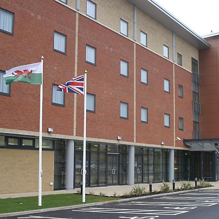 Ramada Plaza Wrexham Hotel Exterior photo