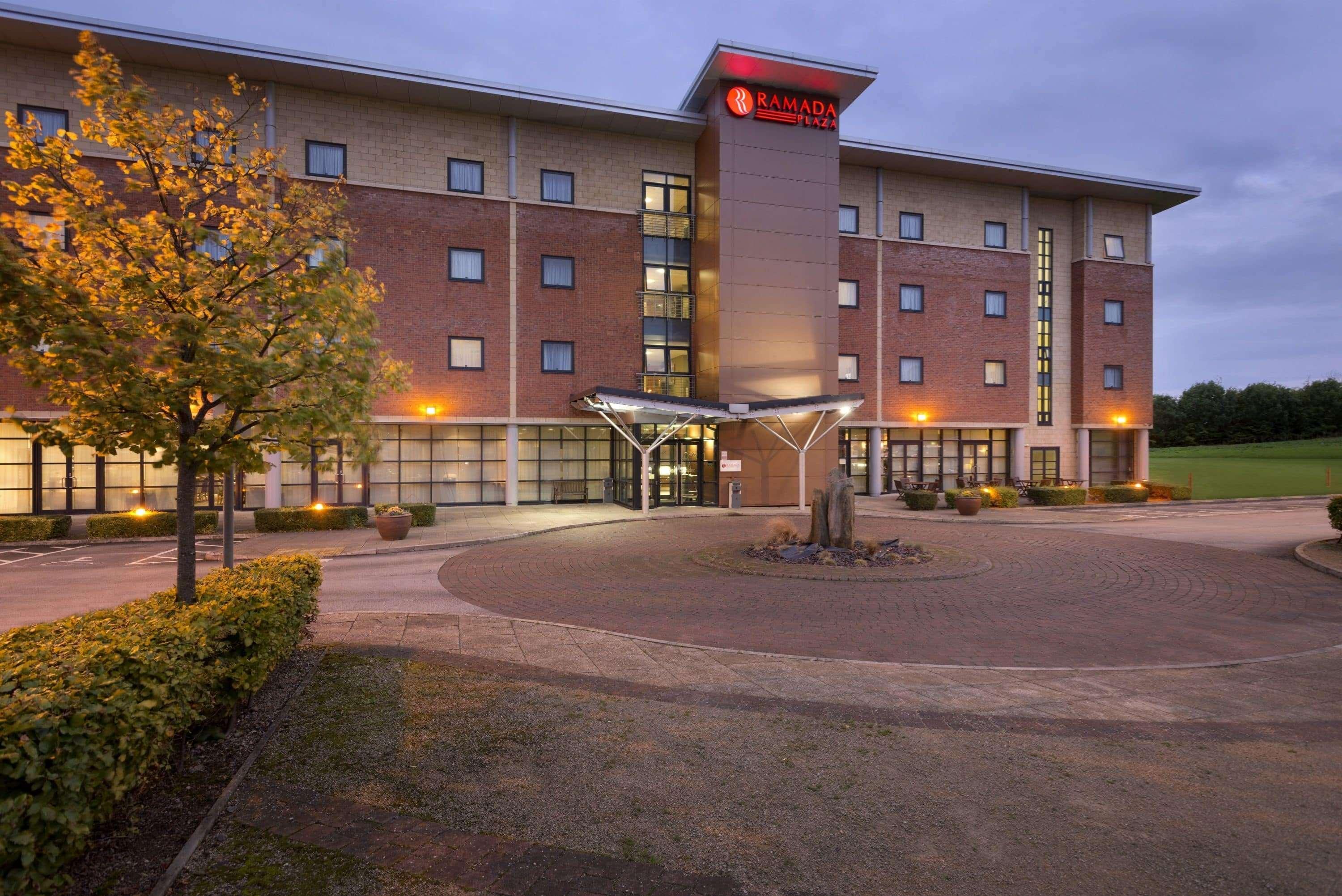 Ramada Plaza Wrexham Hotel Exterior photo
