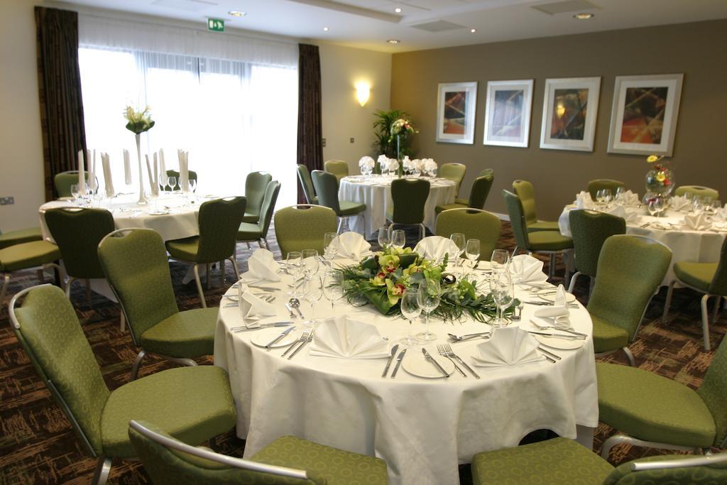 Ramada Plaza Wrexham Hotel Exterior photo